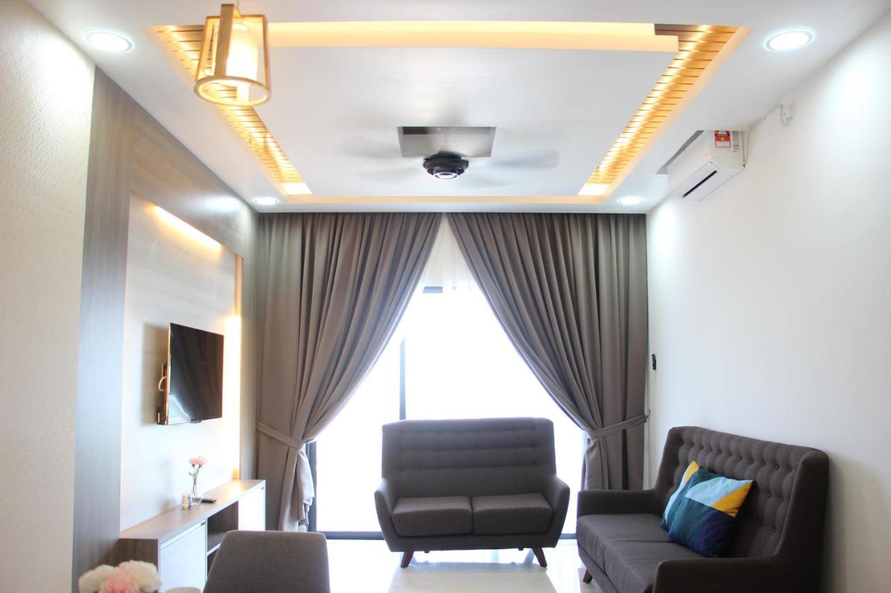 Chung cư 1000 m² 3 phòng ngủ, 2 phòng tắm riêng ở Batu Burok Kuala Terengganu Ngoại thất bức ảnh